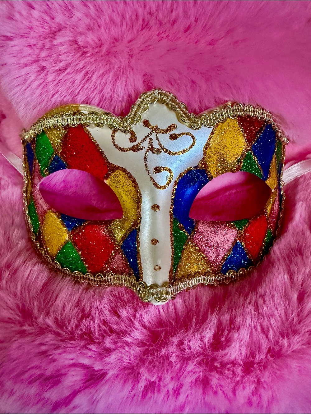 Masked Ball  🎃 for Halloween or Carnival